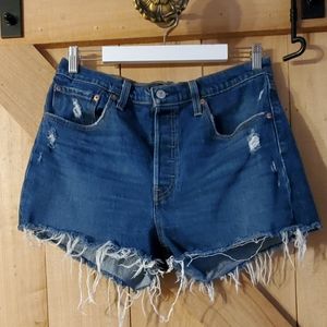 501 Levi Denim Shorts, Size 31!